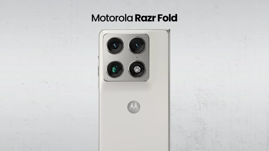 Moto Razr Fold  Camera
