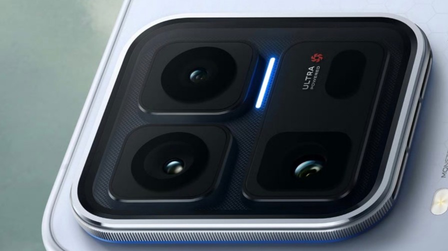 iQOO 15 Ultra Camera